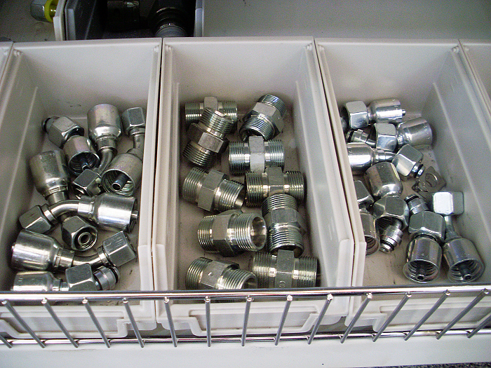 SL374571.jpg SL374571.jpg